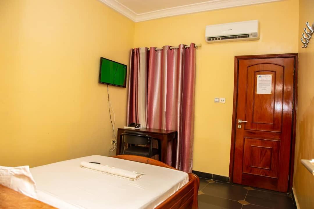 Benin Berge Hotel 코토누 외부 사진